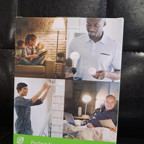 New in box Green Lite 100w Equivalent LED Lightbulbs - Picture 5 of 8